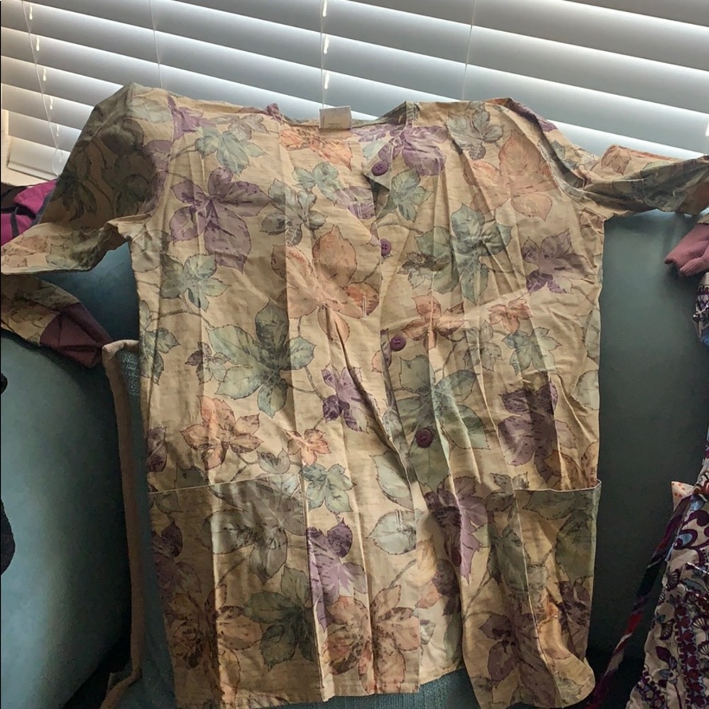 Scrub jacket